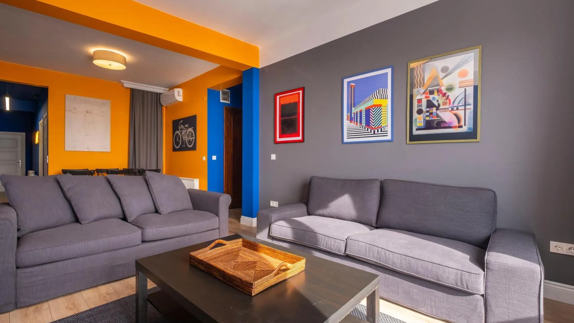 איסטמבול Hip Waterfront Apt With A Striking View דירה